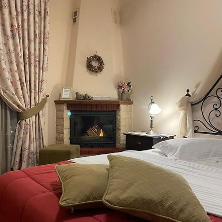 Valentini Guesthouse Карпенисион Экстерьер фото